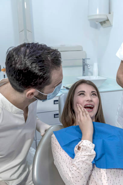 Best Emergency Tooth Extraction in Flat Rock, MI